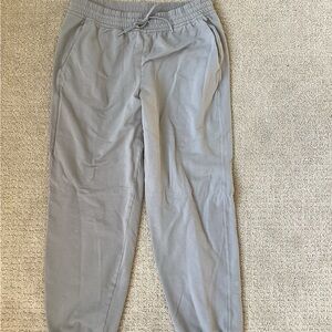 Woman’s Gray Jogger Pants